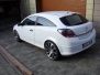 Opel Astra GTC weiß